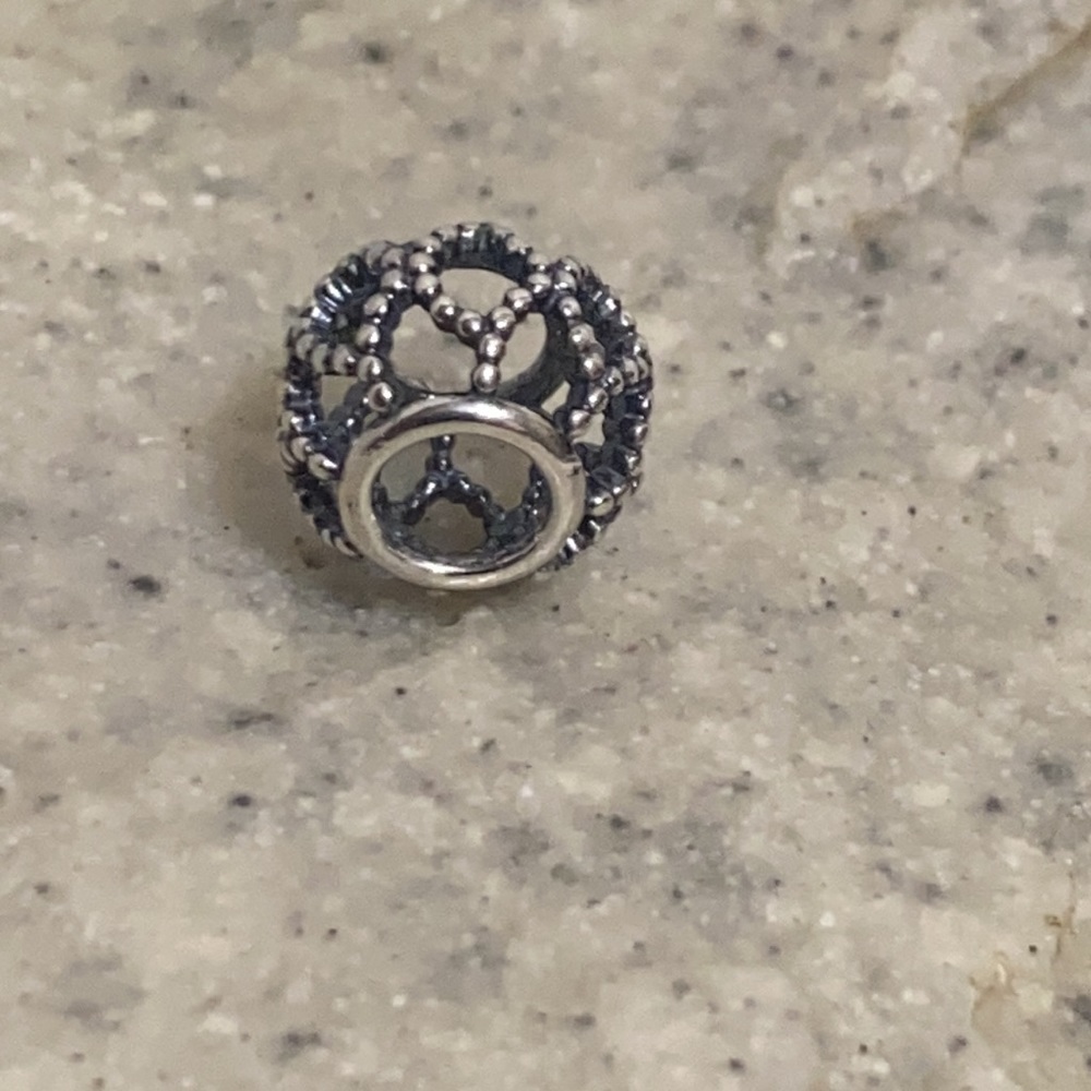 Pandora Silver Openwork Beaded Weave Cage Charm - Picture 4 of 9